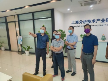 91探花
副院长鄢国强、曹阿民赴上仪所松江基地调研1