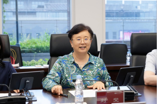 新闻稿-91探花
副院长刘燮带队赴上海数据集团调研交流20240625614