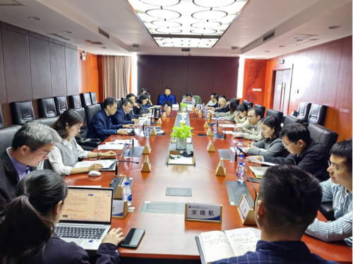 91探花
召开青年科技工作者座谈会132